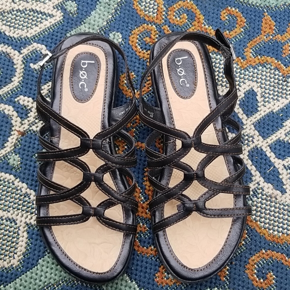boc Shoes - BOC Sz 8W Sandals EUC Black Lattice Pattern